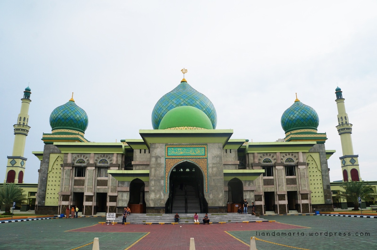 Masjid Berdesain Indah Di Pekanbaru Liandamartacom